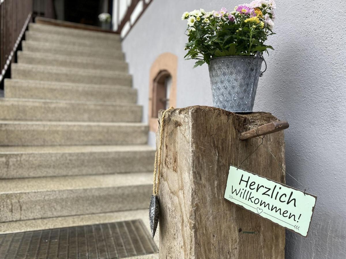 ヘルボルツハイムTraumhaft Wohnen Im Haus Blumアパートメント エクステリア 写真